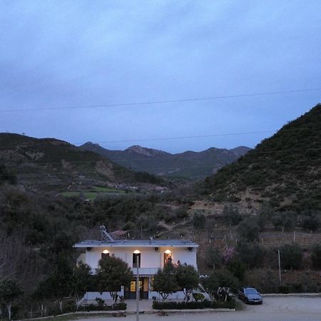 Hotel Eno Përmet 外观 照片